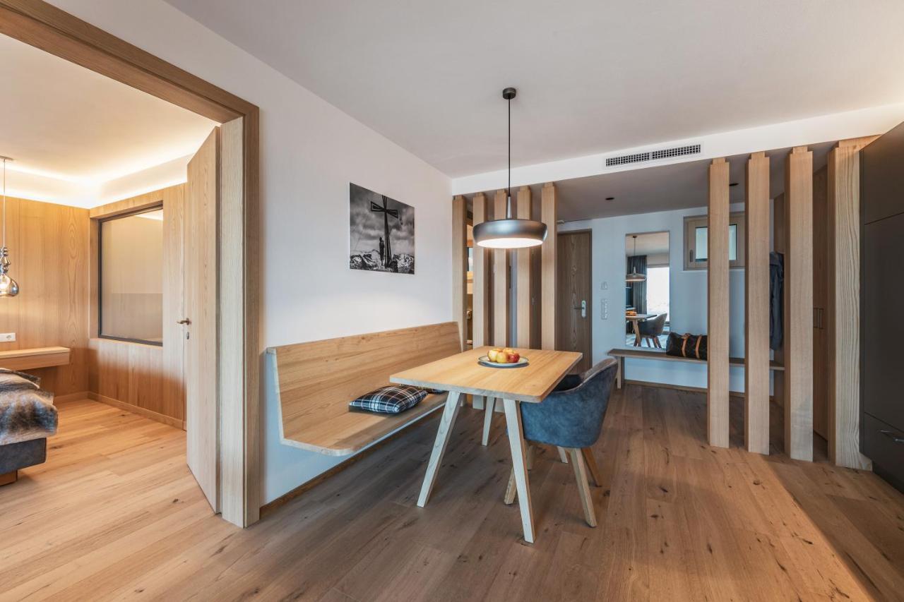 Dornsberg Panoramic Apartments Schenna Bagian luar foto